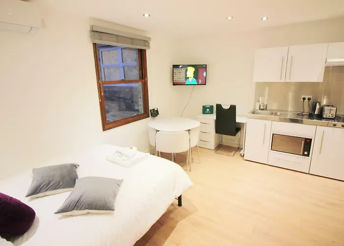 Cambridge City Rooms By Payman Club